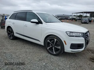 2019 Audi Q7 Premium Plus with VIN WA1LAAF70KD047717, listed as a Copart auction lot 59835635 with Not provided miles and Salvage title. Bid and sale history available at DreamBid. Image 4.
