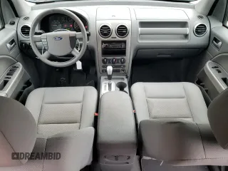 2006 Ford Freestyle SE with VIN 1FMZK04166GA47520, listed as a Copart auction lot 51208425 with 134,404 mi miles and Salvage Title. Bid and sale history available at carsss.com. Image 8.