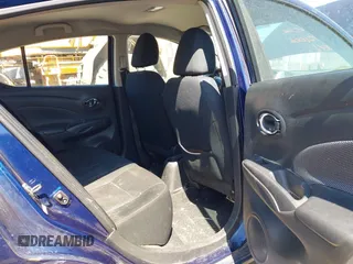 2019 Nissan Versa SV z VIN 3N1CN7AP2KL842799, wystawiony jako IAAI lot #42051006 z przebiegiem 123 075 mil mil oraz . Historia ofert i sprzedaży dostępna na DreamBid. Obrazek 8.