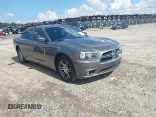 2014 Dodge Charger Police z VIN 2C3CDXAT8EH186106, wystawiony jako IAAI lot #42360605 z przebiegiem 126 794 mil mil oraz . Historia ofert i sprzedaży dostępna na DreamBid. Obrazek 1.