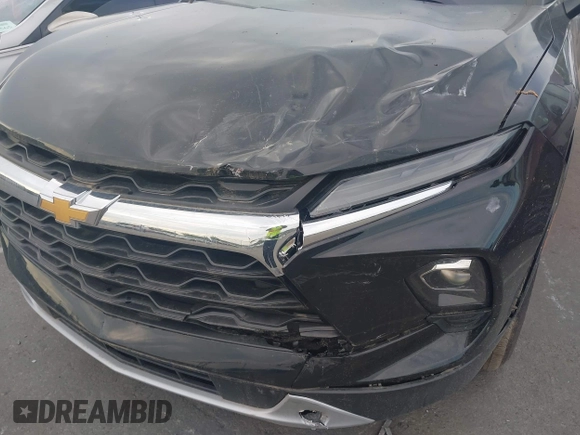 2025 Chevrolet Blazer LT with VIN 3GNKBHR43SS184196, listed as a IAAI auction lot 42223399 with 3,656 mi miles and . Bid and sale history available at DreamBid. Image 6.