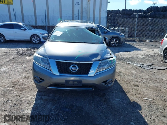 2016 Nissan Pathfinder S with VIN 5N1AR2MM1GC637454, listed as a IAAI auction lot 41640789 with 133,016 mi miles. Bid and sale history available at carsss.com. Image 12.