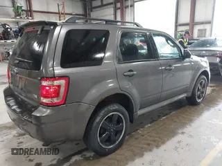 2012 Ford Escape XLT с VIN 1FMCU9DG8CKC51396, выставлен на аукционе IAAI как лот 42414192 с пробегом 162 825 миль миль и . История ставок и продаж доступна на DreamBid. Изображение 4.