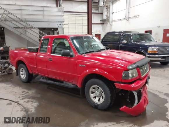 2002 Ford Ranger XL with VIN 1FTYR14U82PA00575, listed as a IAAI auction lot 42100859 with 161,089 mi miles and . Bid and sale history available at carsss.com. Image 1.