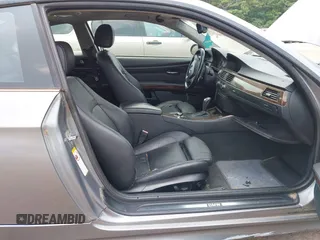2009 BMW 3 Series 328i with VIN WBAWV13589P121644, listed as a IAAI auction lot 42409524 with 172,692 mi miles and . Bid and sale history available at DreamBid. Image 5.