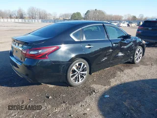 2017 Nissan Altima SR with VIN 1N4AL3AP0HN361273, listed as a IAAI auction lot 41583479 with 71,846 mi miles and . Bid and sale history available at carsss.com. Image 4.