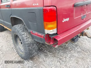 1999 Jeep Cherokee Sport with VIN 1J4FF68SXXL670160, listed as a IAAI auction lot 42265237 with 197,390 mi miles and . Bid and sale history available at DreamBid. Image 6.