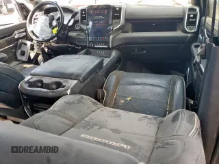 2021 Ram 2500 Laramie с VIN 3C6UR5FL2MG611033, выставлен на аукционе Copart как лот 59320895 с пробегом 182 776 миль миль и Списание • Salvage title. История ставок и продаж доступна на DreamBid. Изображение 8.