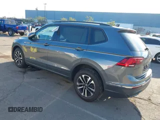 2024 Volkswagen Tiguan S с VIN 3VVRB7AX2RM053669, выставлен на аукционе IAAI как лот 41461526 с пробегом 33 358 миль миль и . История ставок и продаж доступна на DreamBid. Изображение 3.