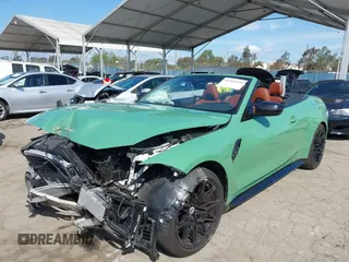 2023 BMW M4 Competition xDrive с VIN WBS33BA01PCM29504, выставлен на аукционе IAAI как лот 41914359 с пробегом 17 618 миль миль и . История ставок и продаж доступна на DreamBid. Изображение 18.