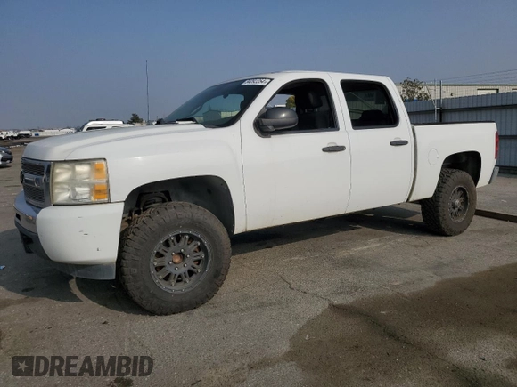 2009 Chevrolet Silverado 1500 LT with VIN 2GCEC23CX91141772, listed as a Copart auction lot 84092254 with 223,724 mi miles and Clean Title. Bid and sale history available at carsss.com. Image 1.