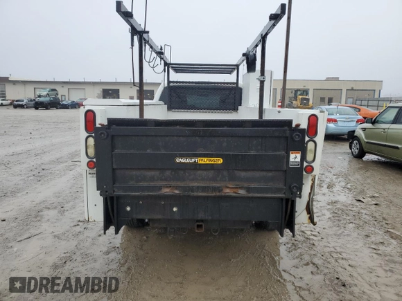 2012 Ford F-350 Lariat z VIN 1FD7X3F66CEB00873, wystawiony jako Copart lot #42220695 z przebiegiem 191 854 mil mil oraz Szkoda całkowita • Salvage title. Historia ofert i sprzedaży dostępna na DreamBid. Obrazek 6.