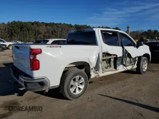 2021 Chevrolet Silverado 1500 LT with VIN 3GCUYDED8MG215527, listed as a Copart auction lot 41789785 with 118,220 mi miles and Salvage Title. Bid and sale history available at DreamBid. Image 3.