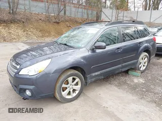 2014 Subaru Outback 2.5i Premium with VIN 4S4BRBCC8E3210007, listed as a IAAI auction lot 42035346 with 157,700 mi miles. Bid and sale history available at carsss.com. Image 2.