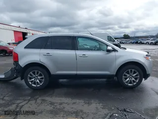 2014 Ford Edge Limited with VIN 2FMDK4KC1EBA26831, listed as a IAAI auction lot 41802099 with 131,843 mi miles. Bid and sale history available at carsss.com. Image 14.