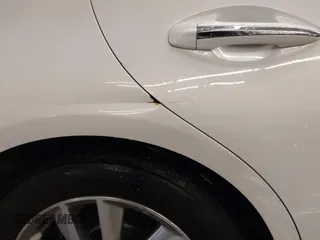 2015 Infiniti Q50 Premium z VIN JN1BV7AR0FM417283, wystawiony jako IAAI lot #41579549 z przebiegiem 112 407 mil mil oraz . Historia ofert i sprzedaży dostępna na DreamBid. Obrazek 6.