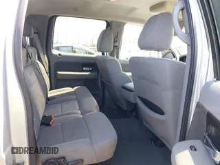 2005 Ford F-150 XLT z VIN 1FTPW12525KC85839, wystawiony jako IAAI lot #42344165 z przebiegiem 133 772 mil mil oraz . Historia ofert i sprzedaży dostępna na DreamBid. Obrazek 8.