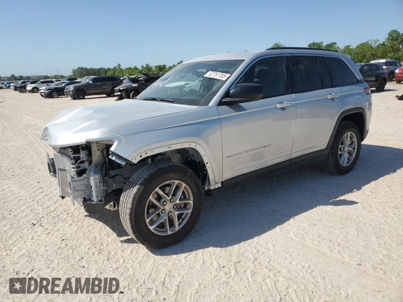 2024 Jeep Grand Cherokee Laredo X with VIN 1C4RJHAG3R8574847, listed as a Copart auction lot 52751785 with 1,861 mi miles and Salvage Title. Bid and sale history available at carsss.com. Image 1.