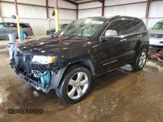2015 Jeep Grand Cherokee Limited with VIN 1C4RJFBGXFC226717, listed as a Copart auction lot 53698355 with 104,200 mi miles and Salvage Title. Bid and sale history available at carsss.com. Image 1.
