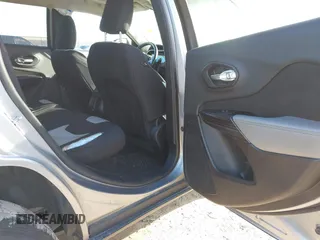2014 Jeep Cherokee Latitude with VIN 1C4PJMCSXEW125737, listed as a IAAI auction lot 41863778 with 120,226 mi miles. Bid and sale history available at carsss.com. Image 8.