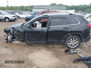 2014 Jeep Cherokee Limited с VIN 1C4PJMDS8EW277675, выставлен на аукционе IAAI как лот 42386903 с пробегом 136 637 миль миль и . История ставок и продаж доступна на DreamBid. Изображение 18.