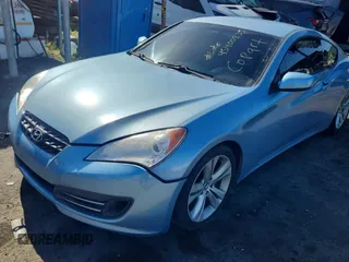 2010 Hyundai Genesis Coupe z VIN KMHHT6KD8AU031970, wystawiony jako Copart lot #46570575 z przebiegiem 102 783 mil mil oraz Czysty tytuł • Clean title. Historia ofert i sprzedaży dostępna na DreamBid. Obrazek 4.