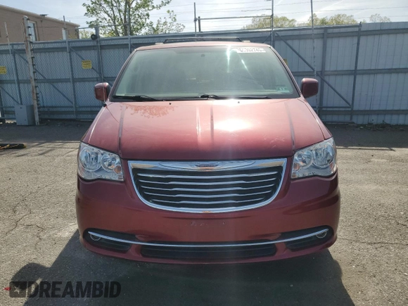 2016 Chrysler Town & Country Touring with VIN 2C4RC1BG1GR141058, listed as a Copart auction lot 55392745 with 143,593 mi miles and Clean Title. Bid and sale history available at carsss.com. Image 5.