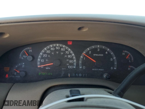 2001 Ford Expedition Eddie Bauer with VIN 1FMRU17W41LB82891, listed as a Copart auction lot 49628365 with 213,712 mi miles and Non repairable. Bid and sale history available at DreamBid. Image 9.