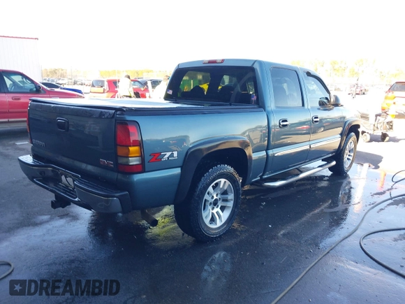 2006 GMC Sierra 1500 SLT with VIN 2GTEK13Z561315535, listed as a IAAI auction lot 41386813 with Not Provided miles and . Bid and sale history available at carsss.com. Image 4.