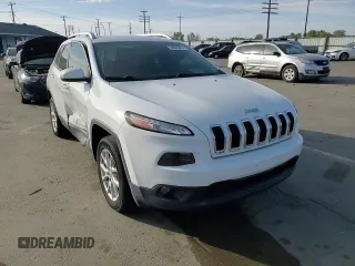 2017 Jeep Cherokee Latitude с VIN 1C4PJLCB5HW596077, выставлен на аукционе Copart как лот 54083925 с пробегом 81 209 миль миль и Списание • Salvage title. История ставок и продаж доступна на DreamBid. Изображение 14.