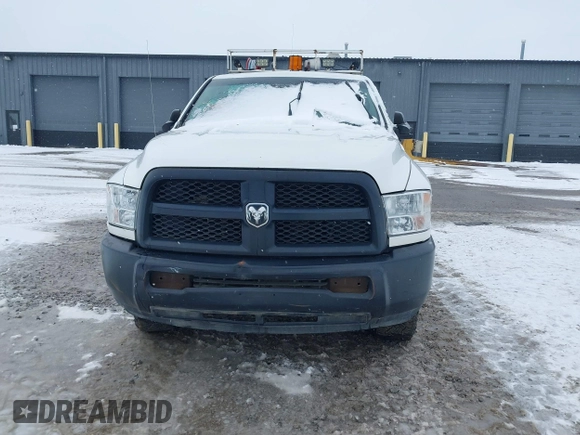 2014 Ram 2500 z VIN 3C7WR5AJ3EG225104, wystawiony jako IAAI lot #41397520 z przebiegiem 128 477 mil mil oraz . Historia ofert i sprzedaży dostępna na DreamBid. Obrazek 12.