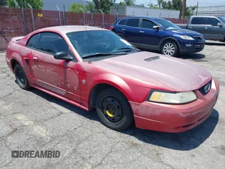 1999 Ford Mustang z VIN 1FAFP4045XF176751, wystawiony jako IAAI lot #42477901 z przebiegiem 156 945 mil mil oraz . Historia ofert i sprzedaży dostępna na DreamBid. Obrazek 1.