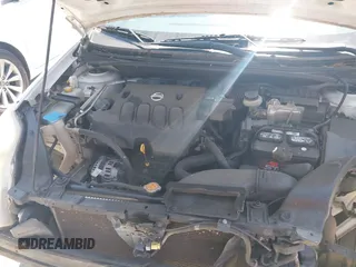 2008 Nissan Sentra S с VIN 3N1AB61E98L726694, выставлен на аукционе IAAI как лот 42296413 с пробегом 180 751 миль миль и . История ставок и продаж доступна на DreamBid. Изображение 10.