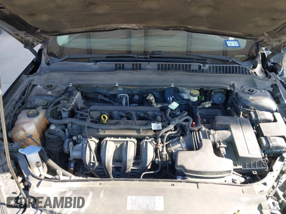 2015 Ford Fusion SE with VIN 1FA6P0H74F5120800, listed as a IAAI auction lot 42065512 with 175,875 mi miles. Bid and sale history available at carsss.com. Image 10.
