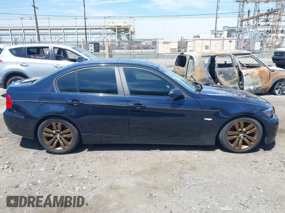 2006 BMW 3 Series 325i z VIN WBAVB13526KX50216, wystawiony jako IAAI lot #42086681 z przebiegiem 203 047 mil mil oraz . Historia ofert i sprzedaży dostępna na DreamBid. Obrazek 13.