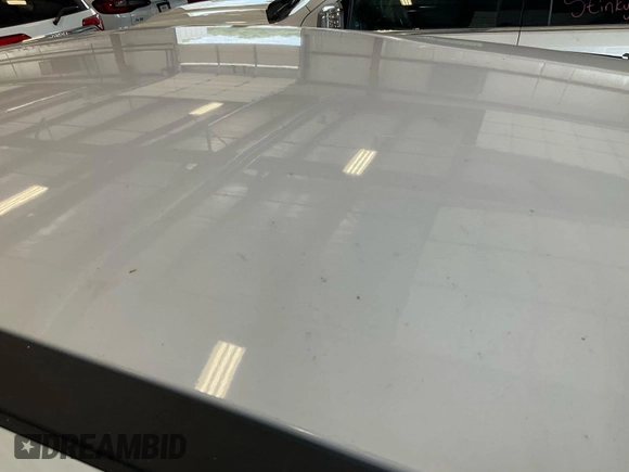 2020 Ford Escape SE z VIN 1FMCU0G62LUB45075, wystawiony jako IAAI lot #42743374 z przebiegiem 84 675 mil mil oraz . Historia ofert i sprzedaży dostępna na DreamBid. Obrazek 1.