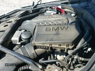 2016 BMW 5 Series 535i z VIN WBA5B1C55GG133493, wystawiony jako IAAI lot #43320525 z przebiegiem 103 470 mil mil oraz . Historia ofert i sprzedaży dostępna na DreamBid. Obrazek 20.