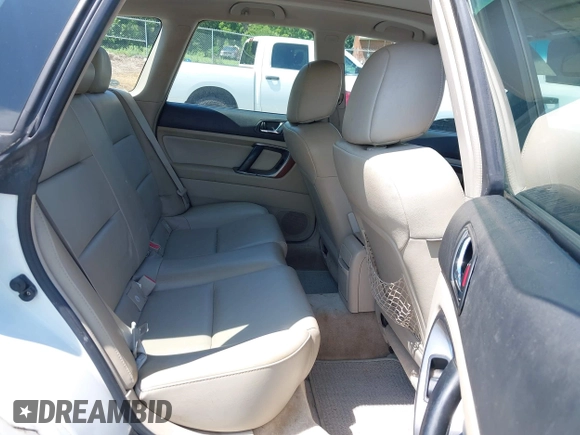 2006 Subaru Legacy Outback Limited с VIN 4S4BP62C567327200, выставлен на аукционе IAAI как лот 42712397 с пробегом 236 327 миль миль и . История ставок и продаж доступна на DreamBid. Изображение 8.