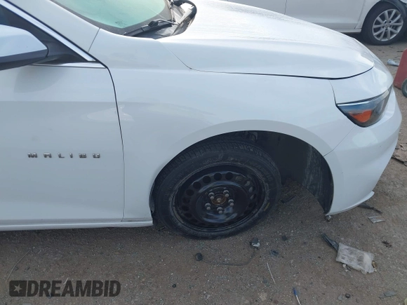 2018 Chevrolet Malibu LT with VIN 1G1ZD5ST2JF133043, listed as a IAAI auction lot 42308406 with 161,870 mi miles and . Bid and sale history available at DreamBid. Image 6.