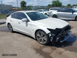 2020 Infiniti Q50 3.0t SPORT with VIN JN1EV7AR3LM256680, listed as a IAAI auction lot 41913945 with NaN miles. Bid and sale history available at carsss.com. Image 1.