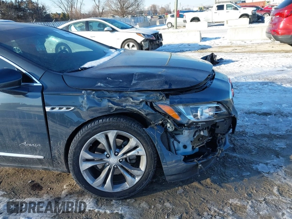 2019 Buick LaCrosse Avenir with VIN 1G4ZU5SS2KU119070, listed as a IAAI auction lot 41640533 with 65,558 mi miles. Bid and sale history available at carsss.com. Image 6.