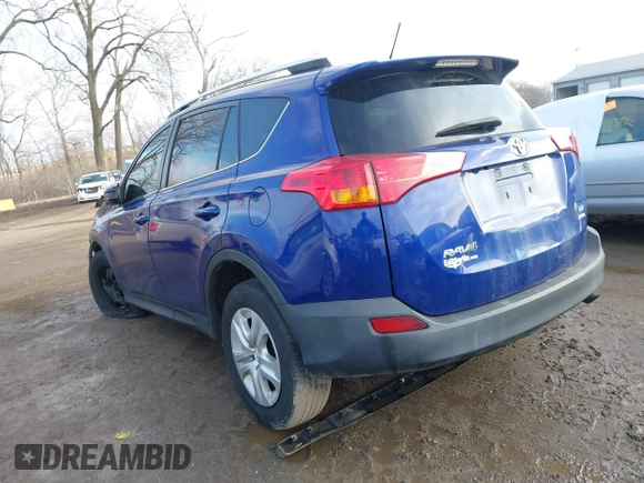 2015 Toyota RAV4 LE with VIN 2T3BFREV8FW400165, listed as a IAAI auction lot 41664594 with 257,962 mi miles. Bid and sale history available at carsss.com. Image 3.
