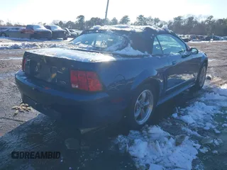 2000 Ford Mustang with VIN 1FAFP4449YF255044, listed as a IAAI auction lot 41534325 with 116,614 mi miles. Bid and sale history available at carsss.com. Image 4.