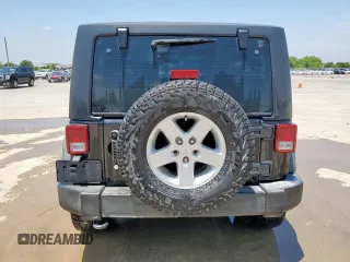 2017 Jeep Wrangler Sport z VIN 1C4GJWAG4HL596086, wystawiony jako Copart lot #59043455 z przebiegiem 128 610 mil mil oraz Czysty tytuł • Clean title. Historia ofert i sprzedaży dostępna na DreamBid. Obrazek 6.