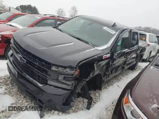 2021 Chevrolet Silverado 1500 RST with VIN 1GCUYEED2MZ128065, listed as a Copart auction lot 42563585 with 77,030 mi miles and Salvage Title. Bid and sale history available at carsss.com. Image 1.