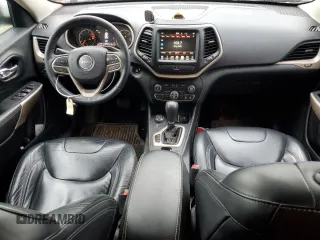 2017 Jeep Cherokee Limited z VIN 1C4PJMDS2HW569309, wystawiony jako Copart lot #74177954 z przebiegiem 106 958 mil mil oraz Szkoda całkowita • Salvage title. Historia ofert i sprzedaży dostępna na DreamBid. Obrazek 8.