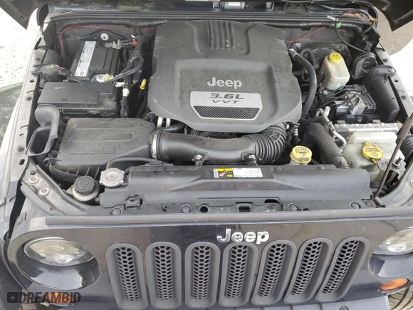 2013 Jeep Wrangler Unlimited Sahara with VIN 1C4BJWEG2DL626166, listed as a Copart auction lot 46442105 with 127,841 mi miles and Salvage Title. Bid and sale history available at carsss.com. Image 11.