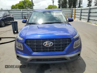 2020 Hyundai Venue SE z VIN KMHRB8A30LU018208, wystawiony jako Copart lot #54599955 z przebiegiem 50 704 mil mil oraz Szkoda całkowita • Salvage title. Historia ofert i sprzedaży dostępna na DreamBid. Obrazek 5.