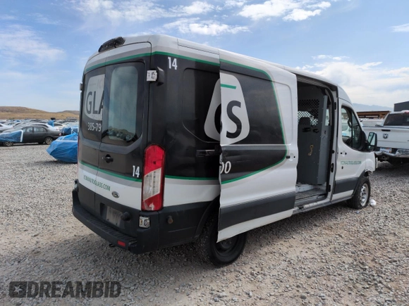 2019 Ford Transit with VIN 1FTYR2CM0KKB54055, listed as a Copart auction lot 60901775 with 136,166 mi miles and Clean title. Bid and sale history available at DreamBid. Image 3.