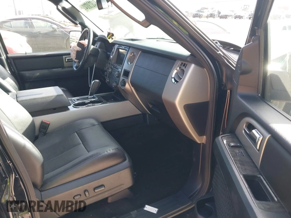 2016 Ford Expedition EL Limited with VIN 1FMJK2AT0GEF22302, listed as a IAAI auction lot 41381094 with 134,871 mi miles. Bid and sale history available at carsss.com. Image 5.